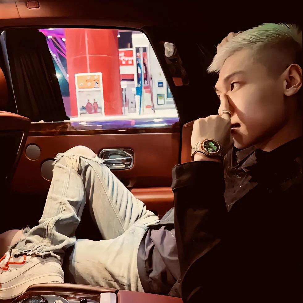 瘦熊二.