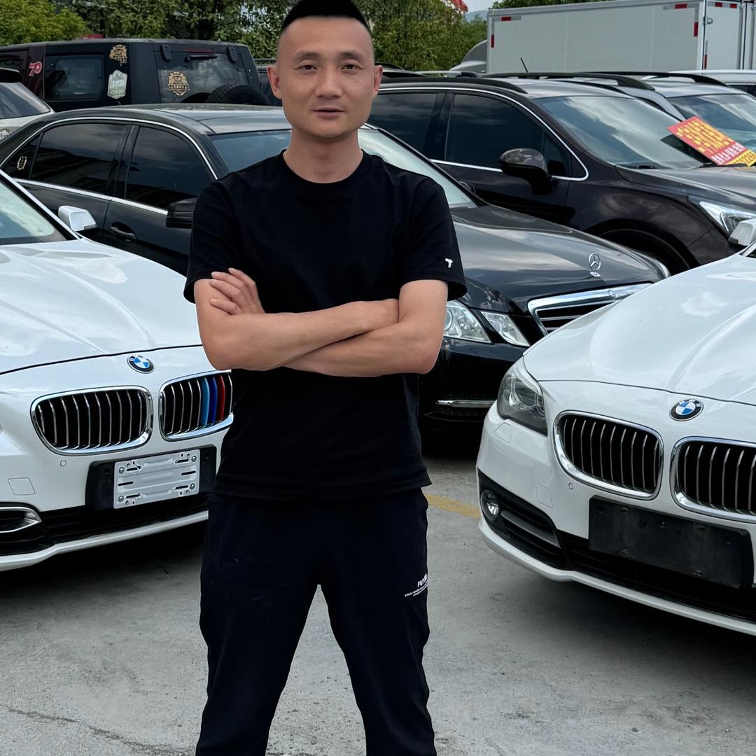 利川峰哥哥二手车（大量收车）