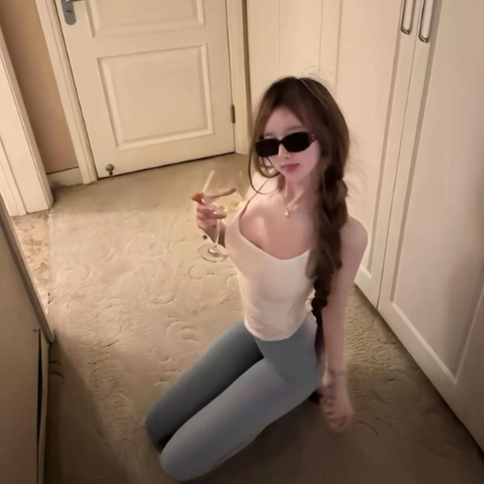 小猫爱老鼠