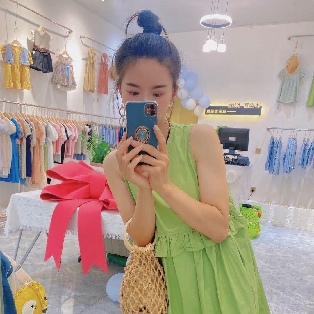 小欢喜的童装店