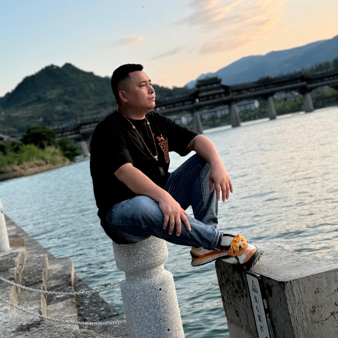 黔江.黄老刚
