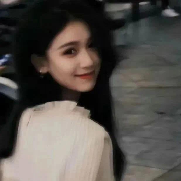 18岁性感温柔无情后妈