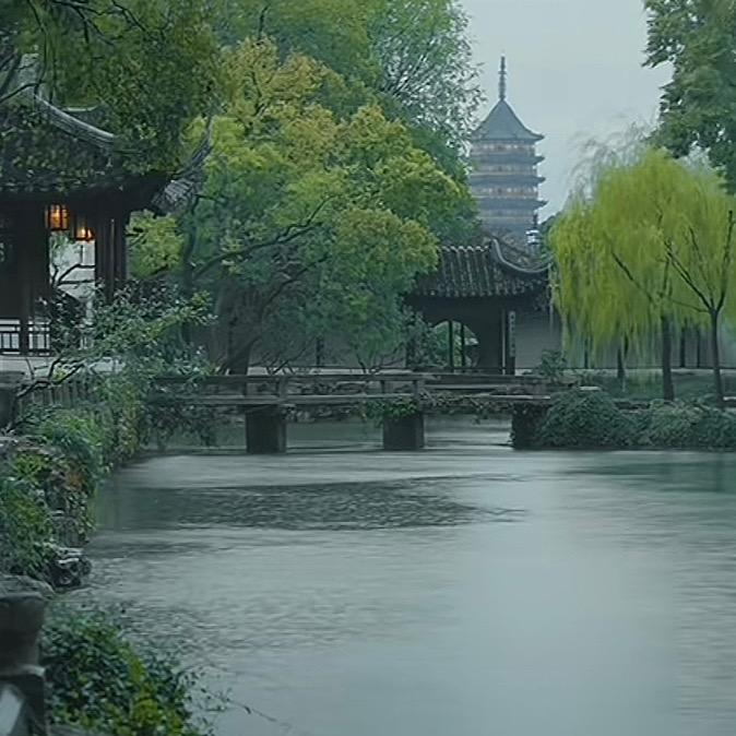 千江月．.