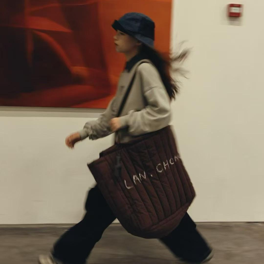 弋阳向暖童装官方号
