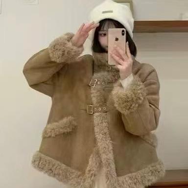 枝枝女装工厂
