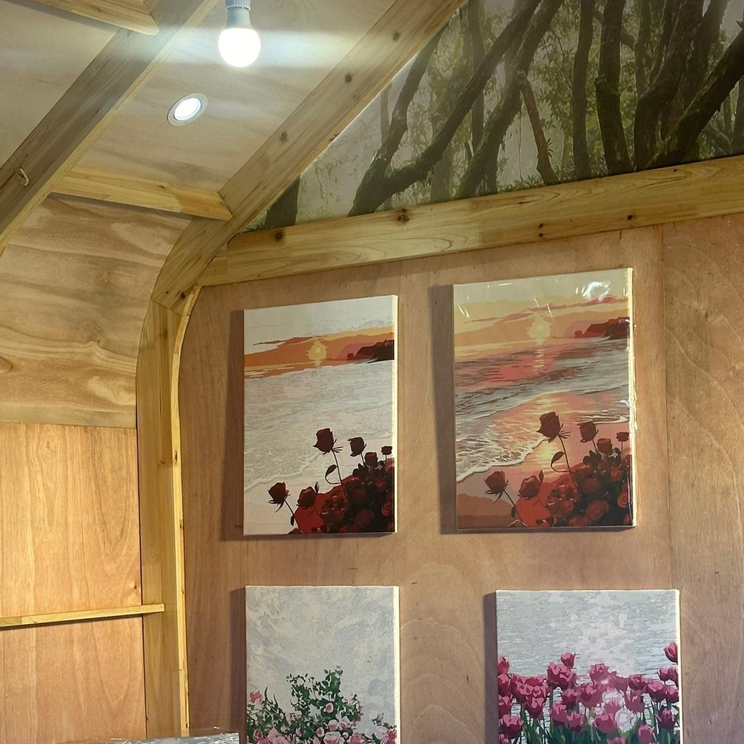 四季风数字油画工厂店