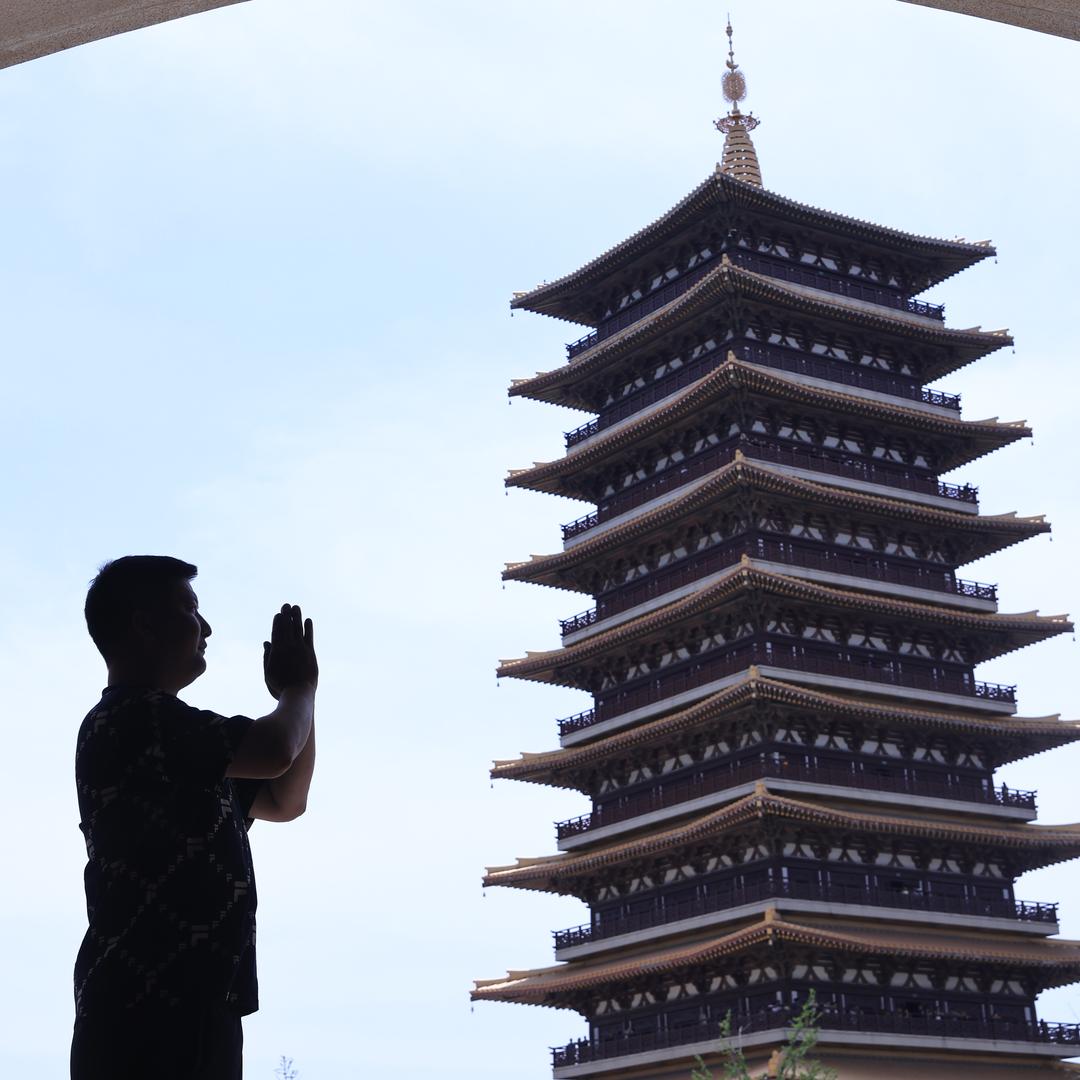 鑫鑫大酒店༢༣