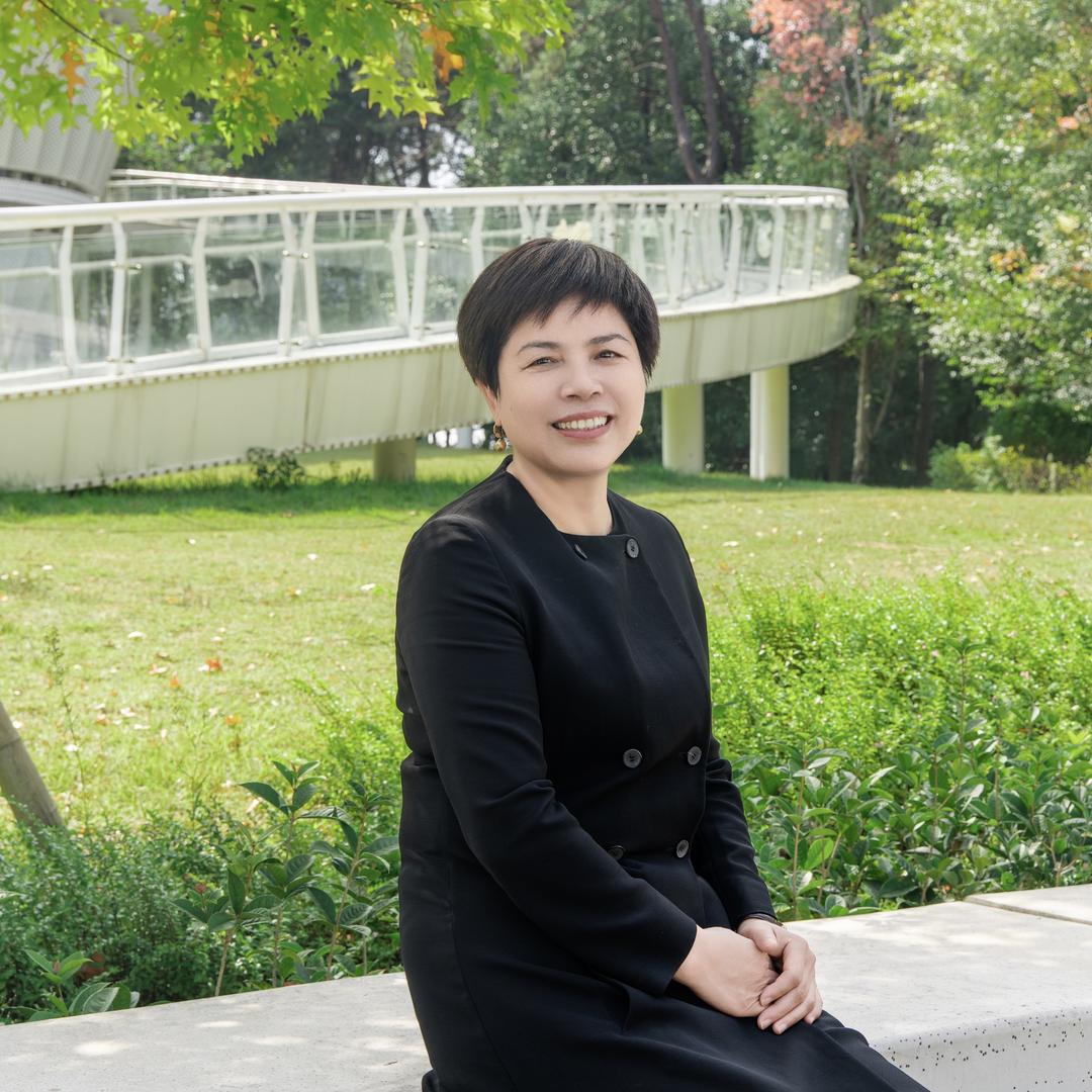 陆府酒楼创始人陆姐