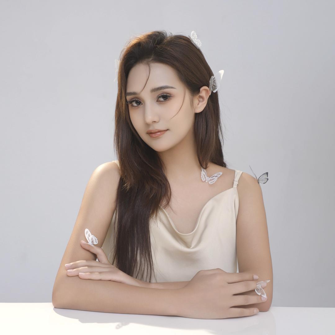 凯丽比努尔-ziluna品牌