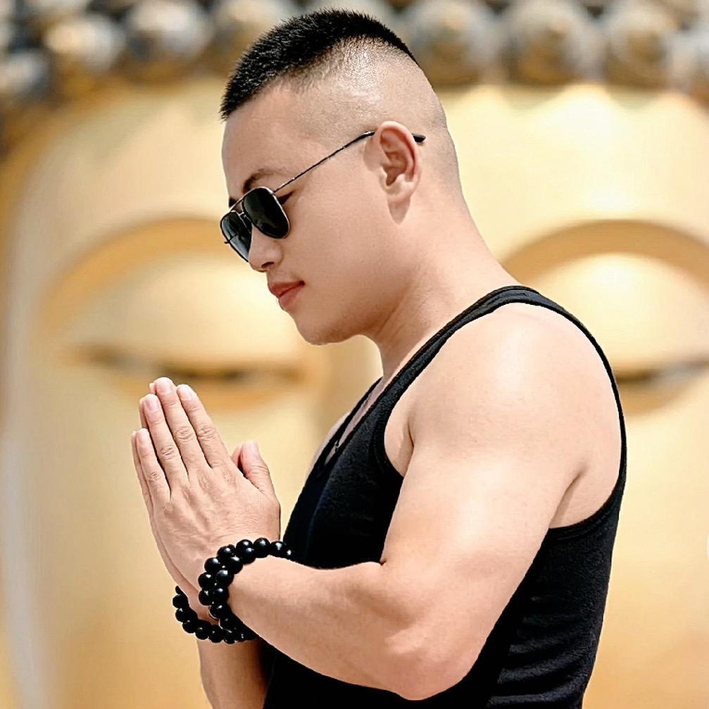 猛弟→流浪地球