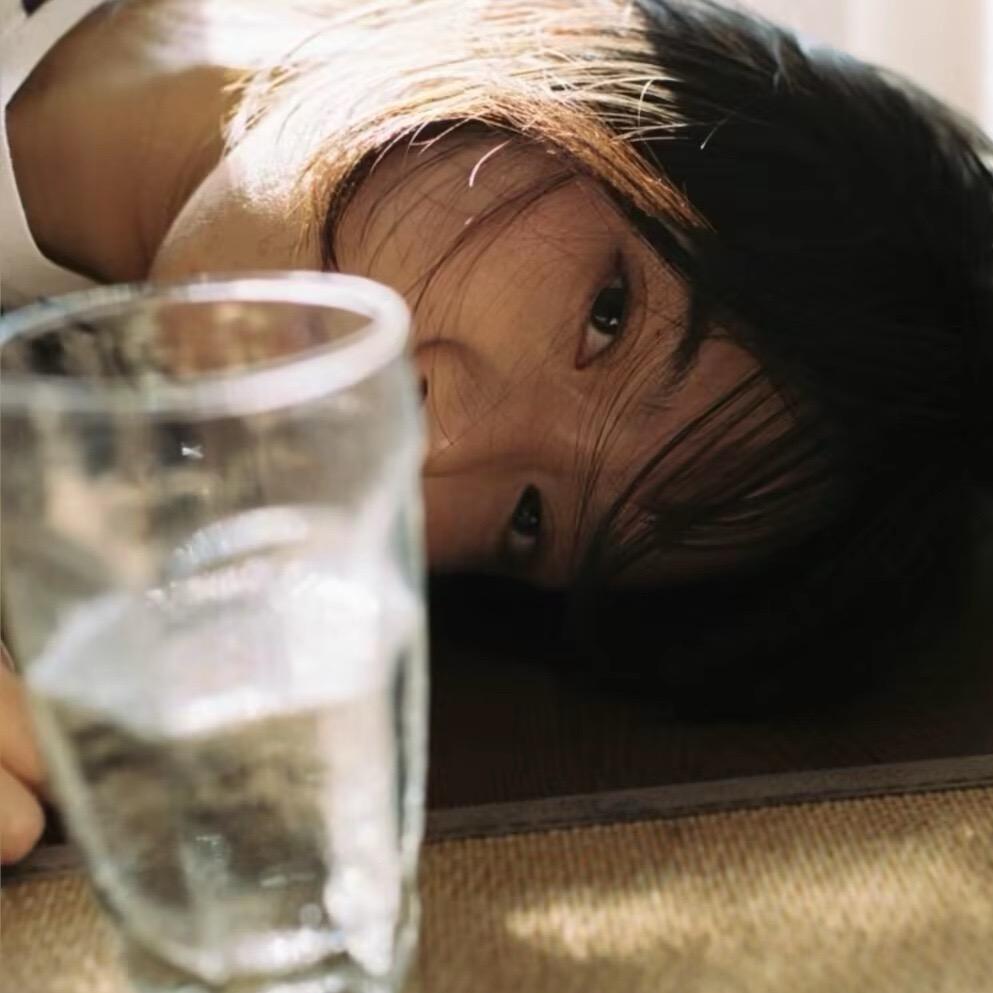 一一