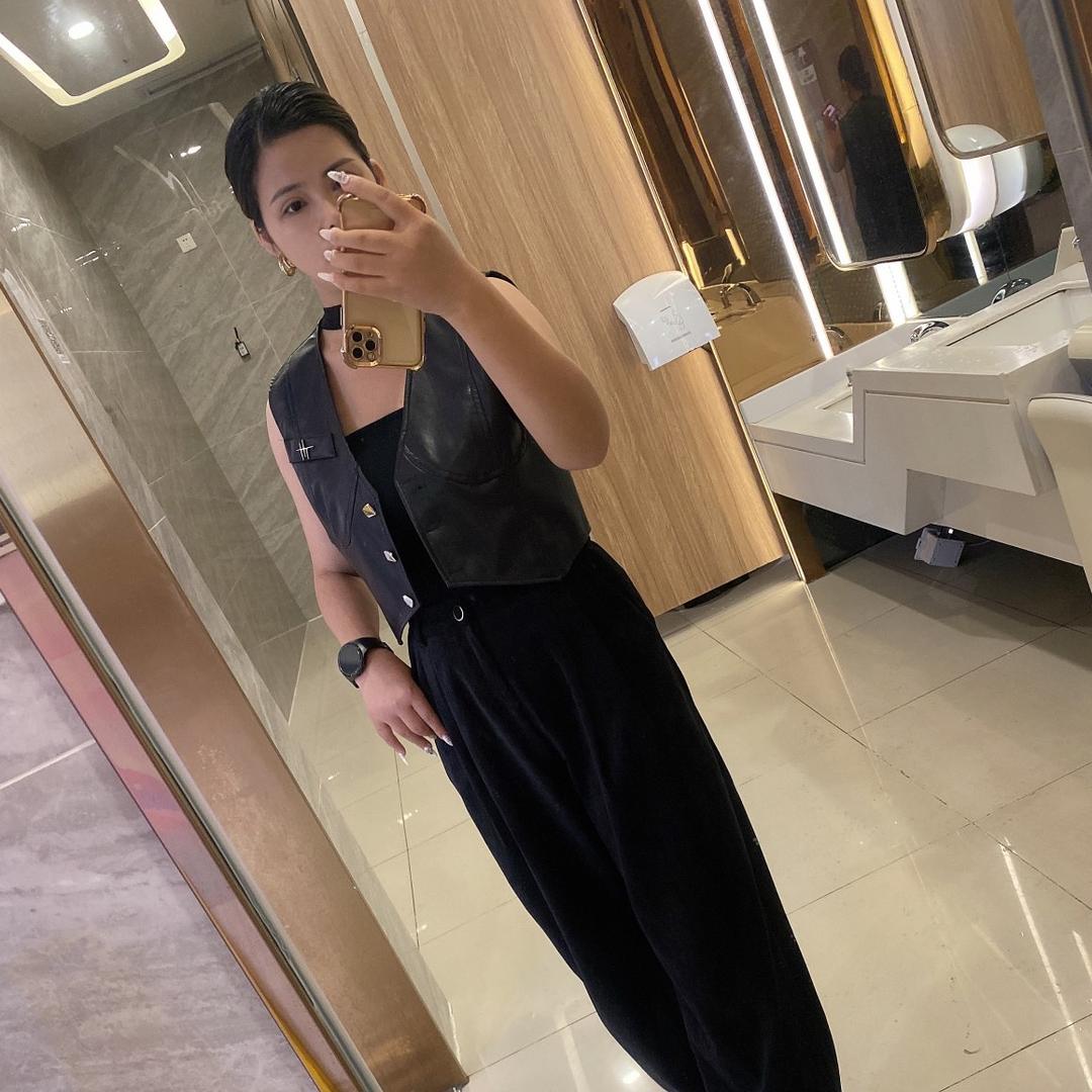 请叫我女王陛下