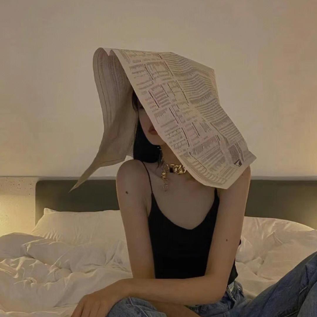 萌豆晚上不睡觉。