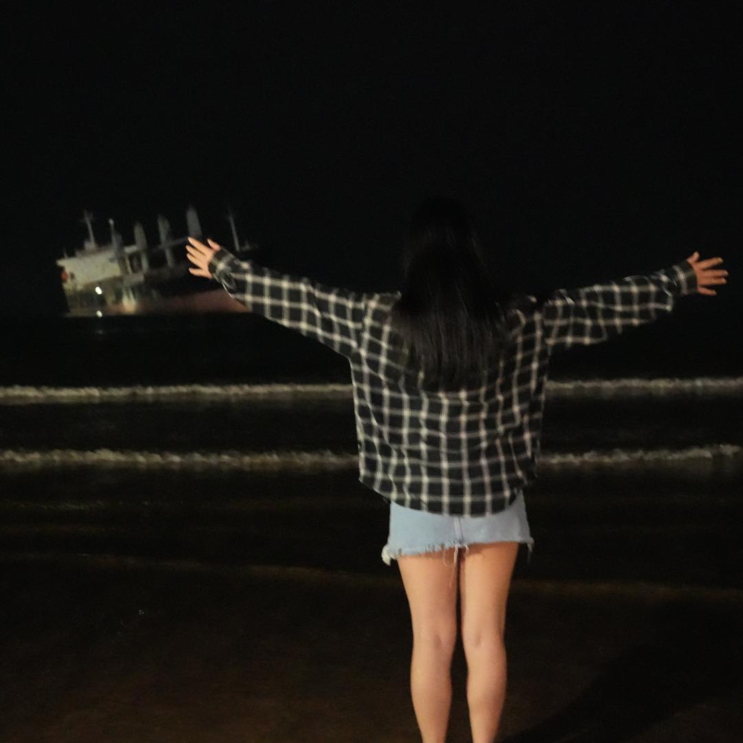 称新
