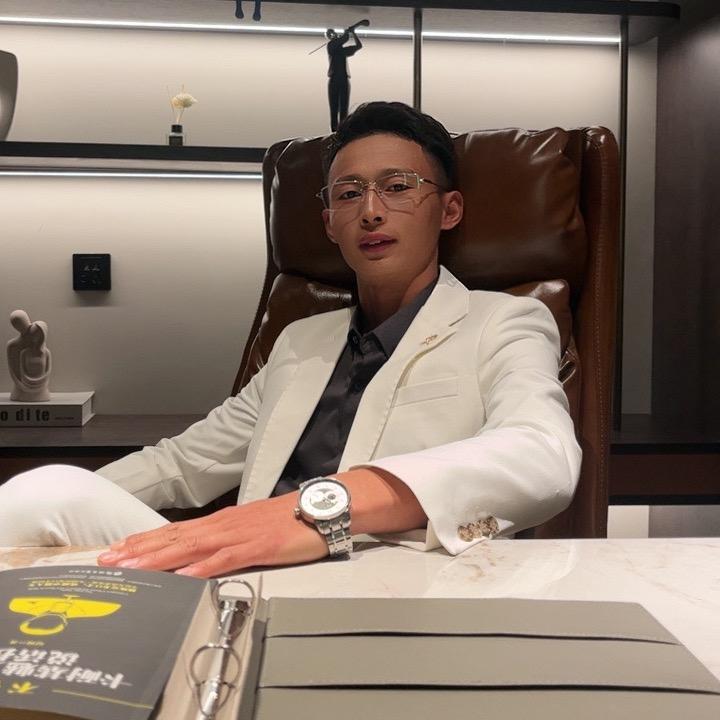 洪成真语