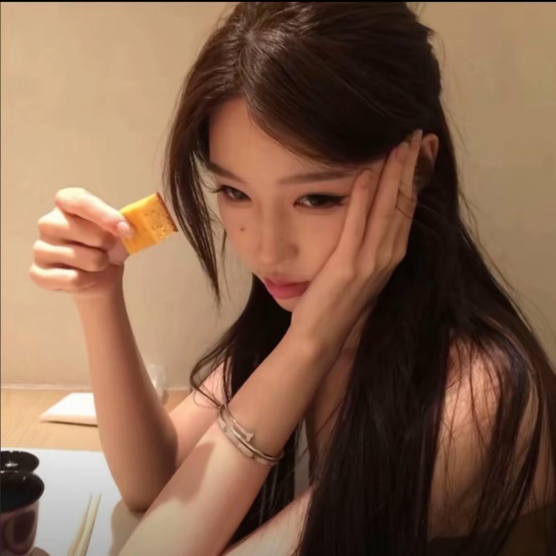 𝙯ᙆ.