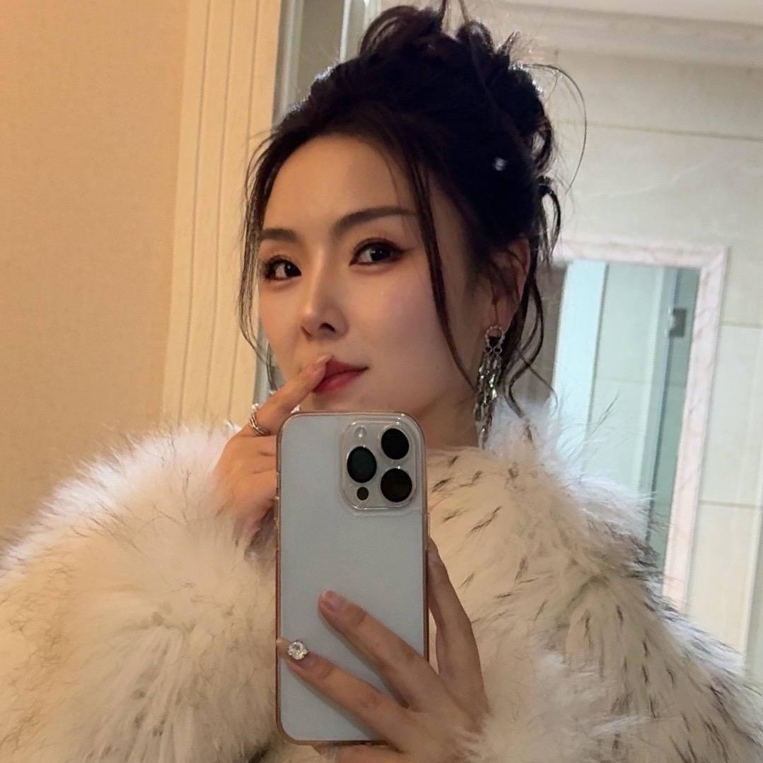 美伶很忙