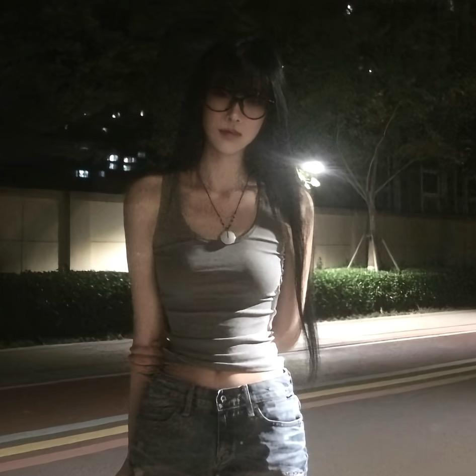 008主持的皮鞭