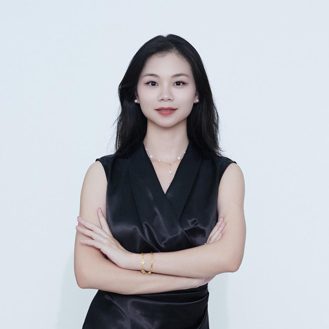 讲客家话的欣瑜