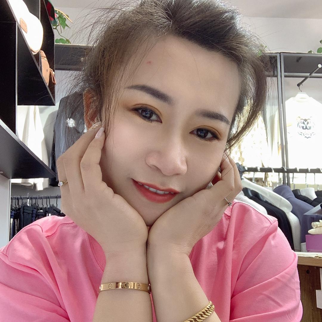 潮牌集合店