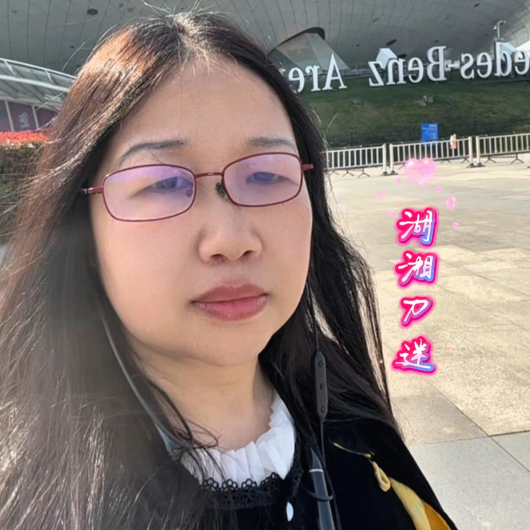 小满爱刀歌