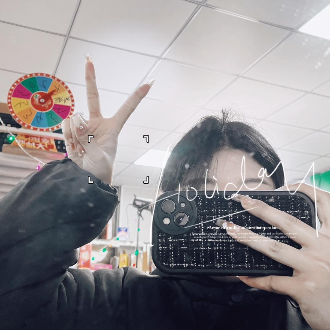 小乖.