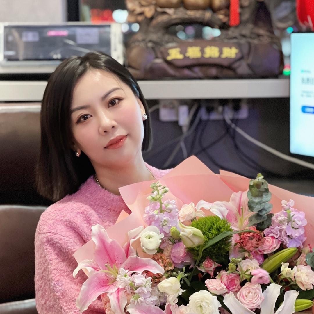 阿福 板娘儿