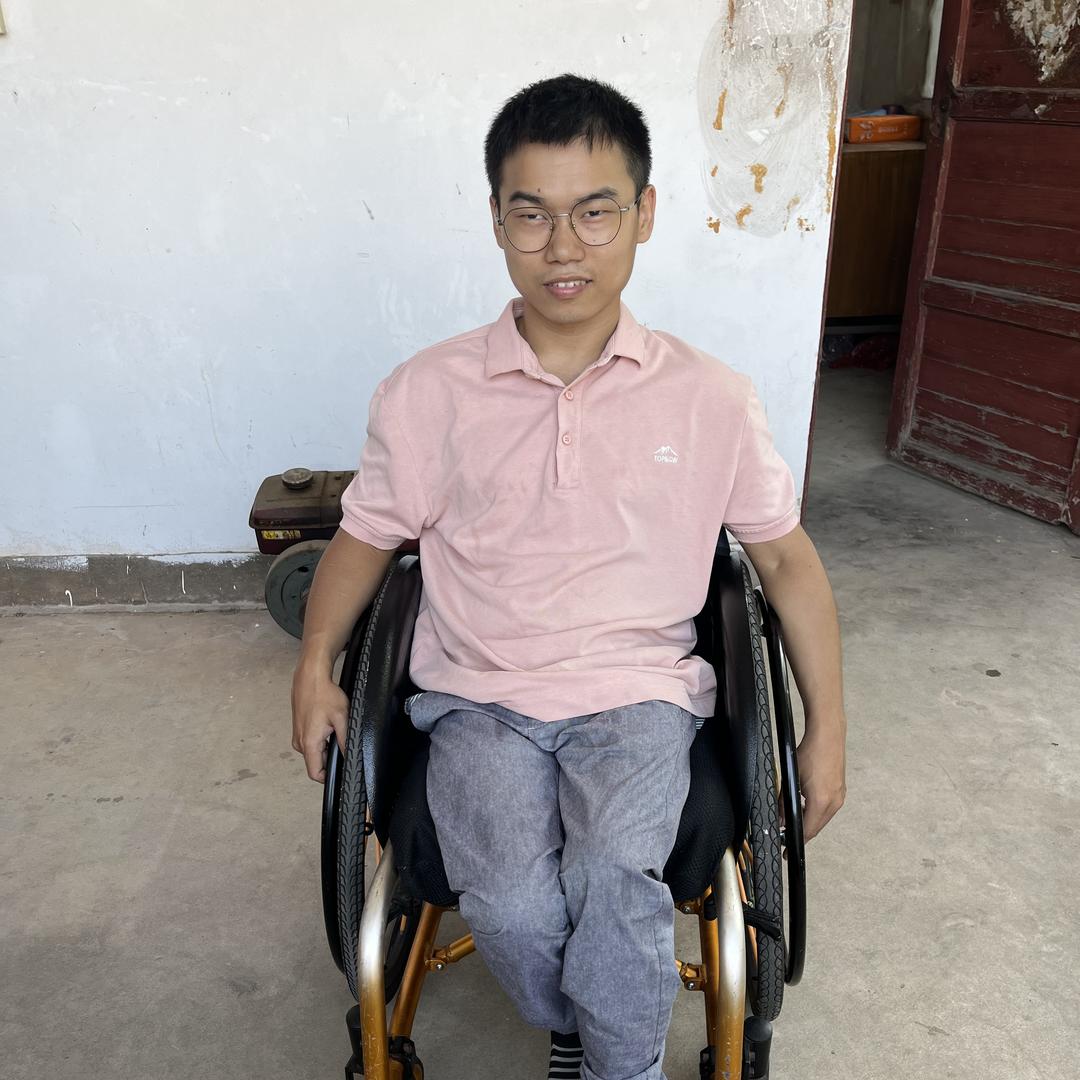 阳光男孩小凯百货