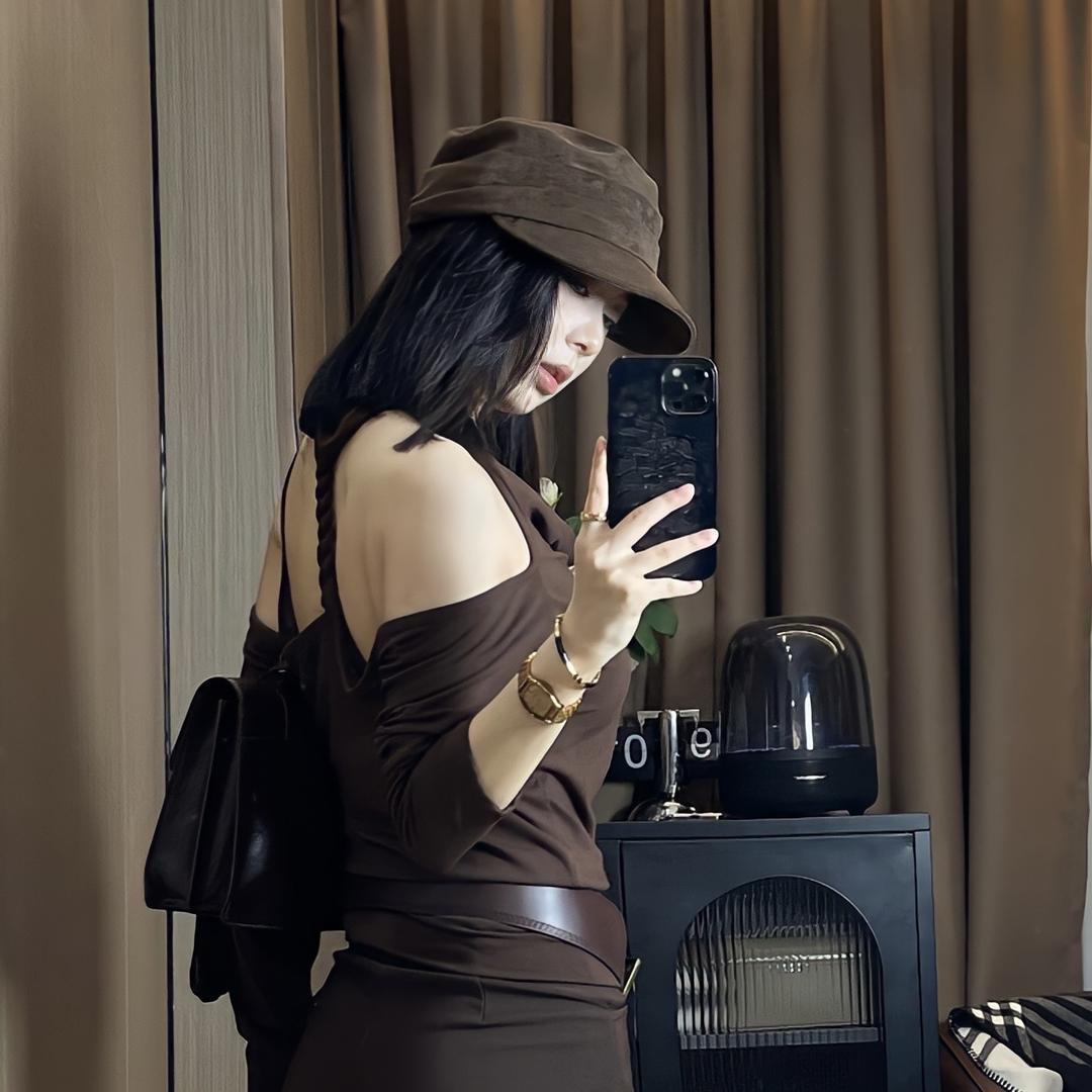 梦梦睡不醒 -MOON