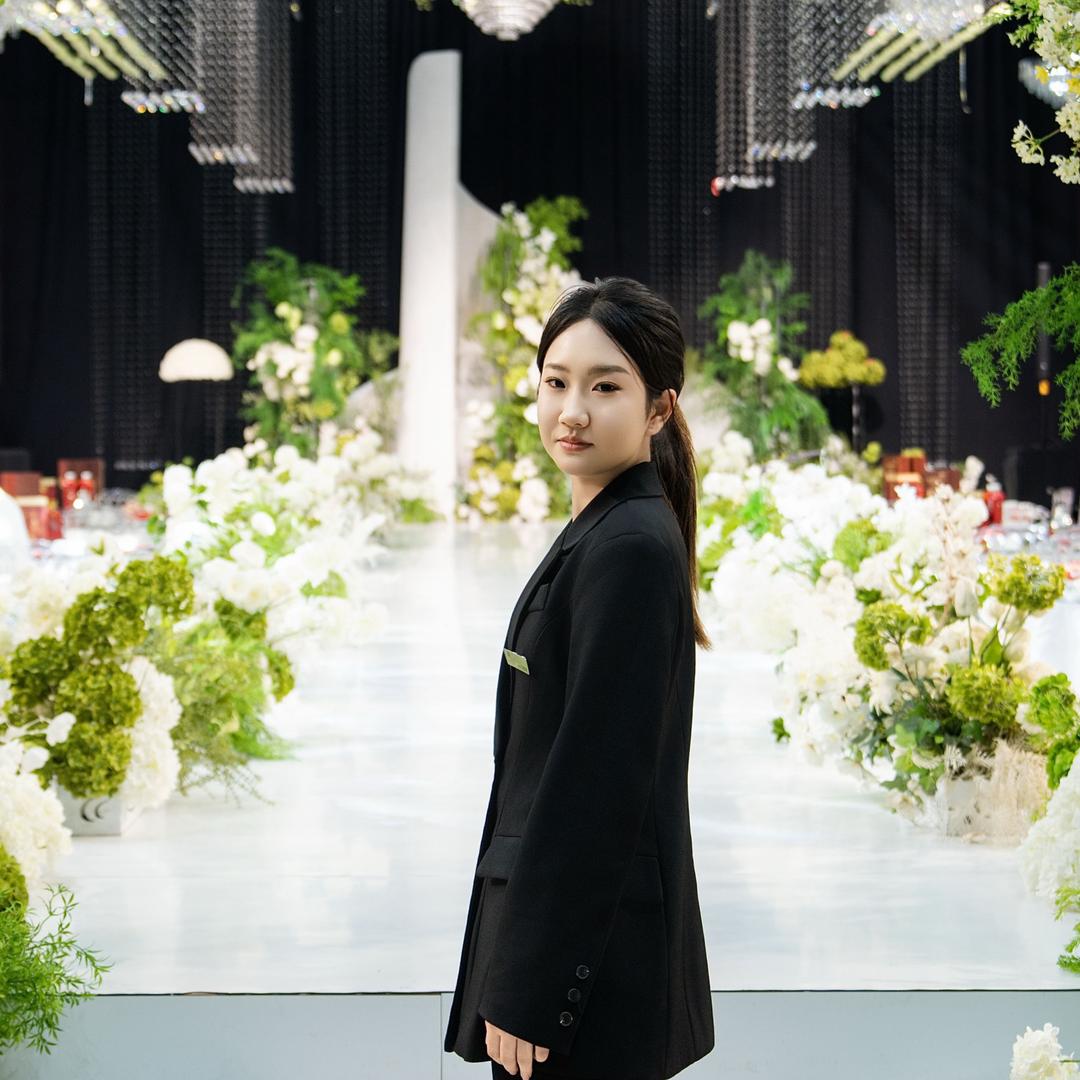 新泰幸福拾光婚礼管家-晓晓