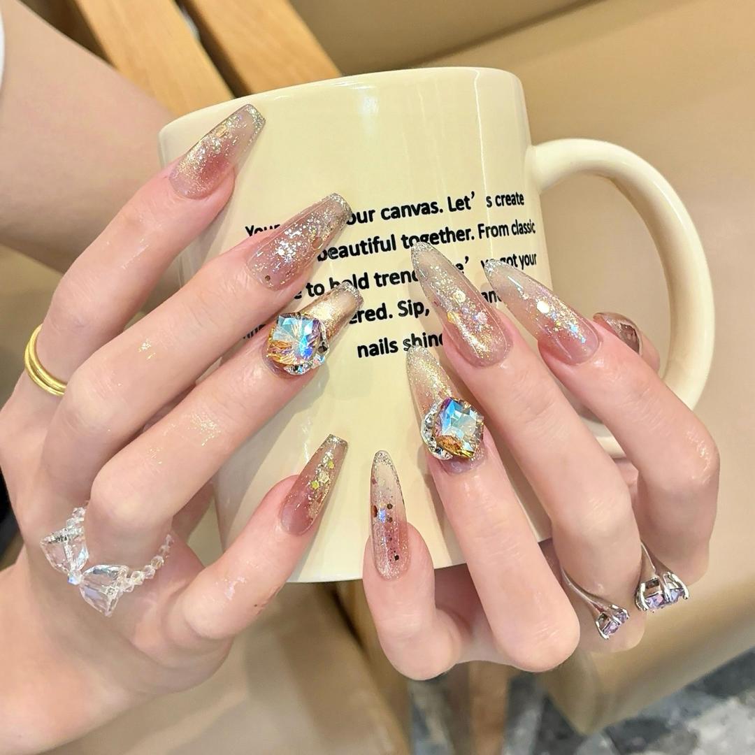 郭小双穿戴甲全华版（周六晚上直播）