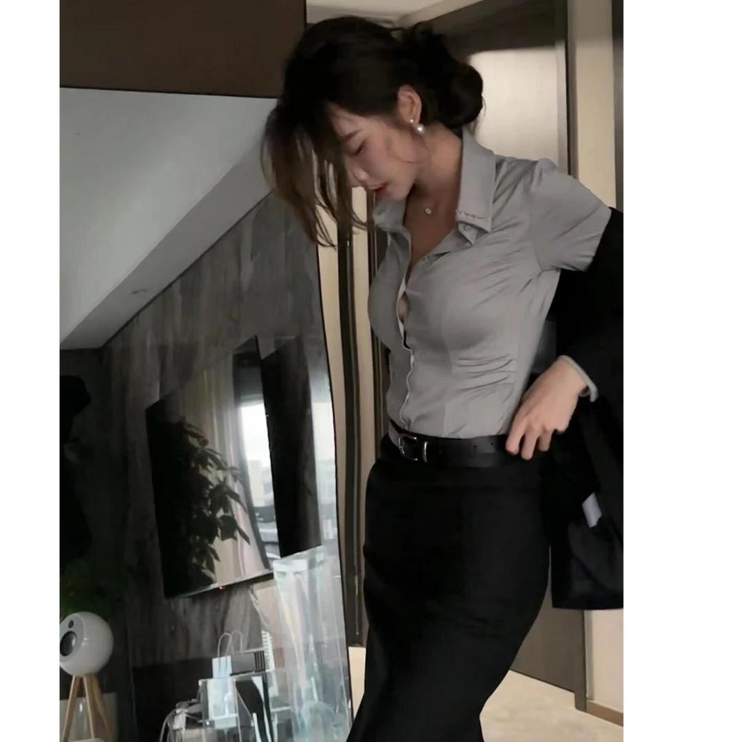 情小柒