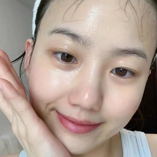 童兮“撕拉面膜”①