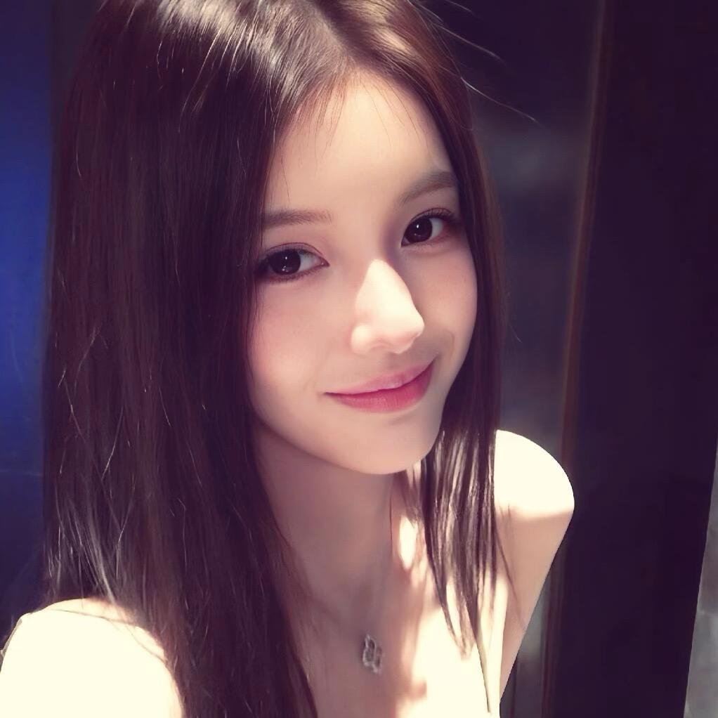 小怡.