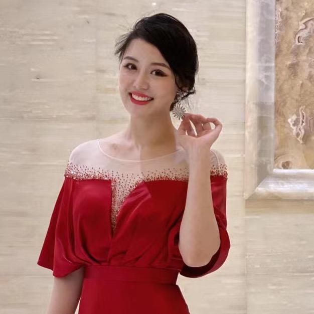 主持人小胖茜