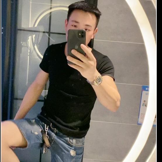 努力中巜小朱才》