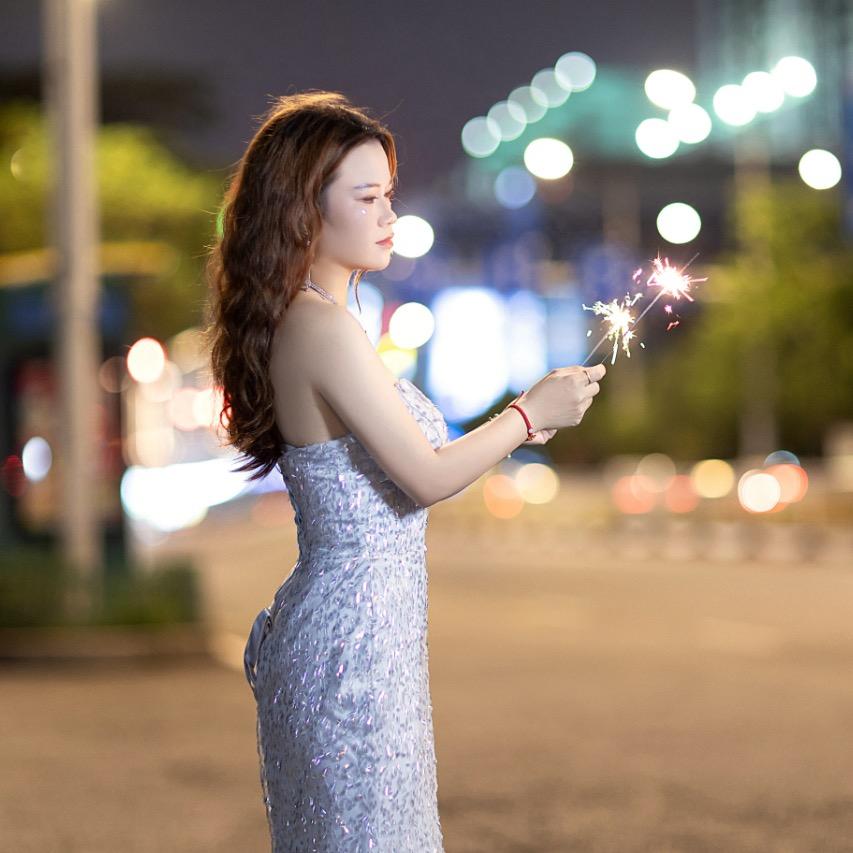 @小小颖(๑•́₃•̀๑)