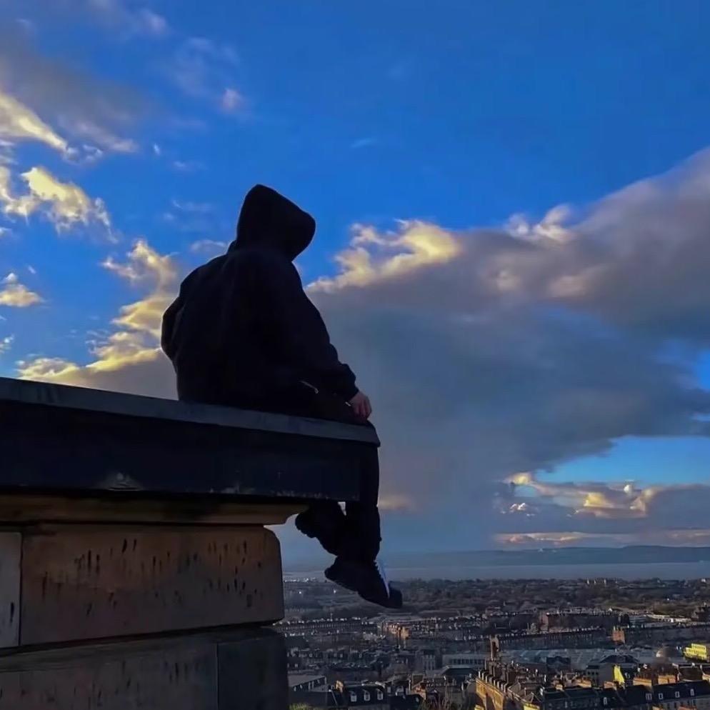 游戏宅૧(●´৺`●)૭