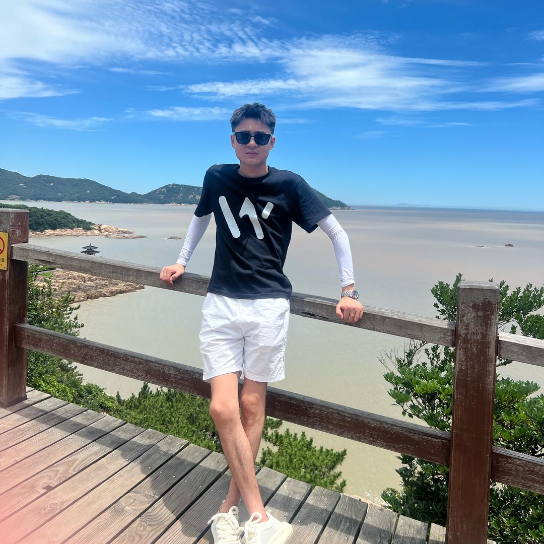 Aa._欧文💋