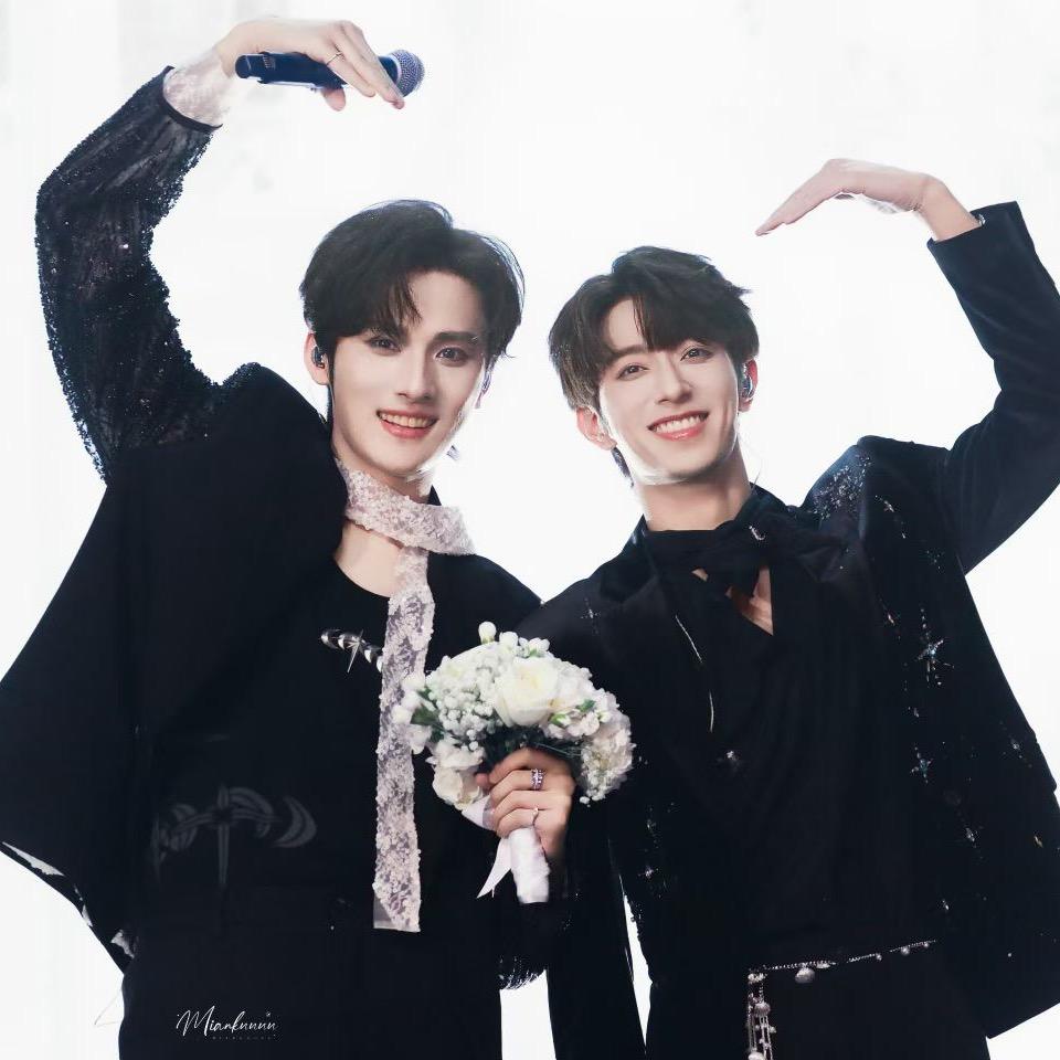 奖励要幸福（跪着磕）