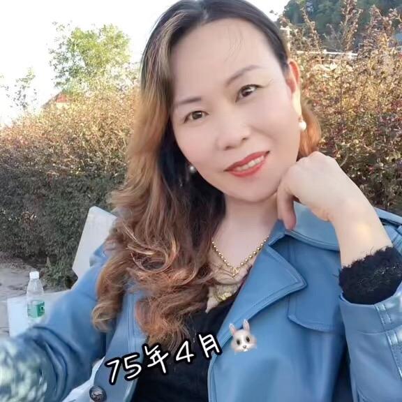 雪儿（75年的🐰）