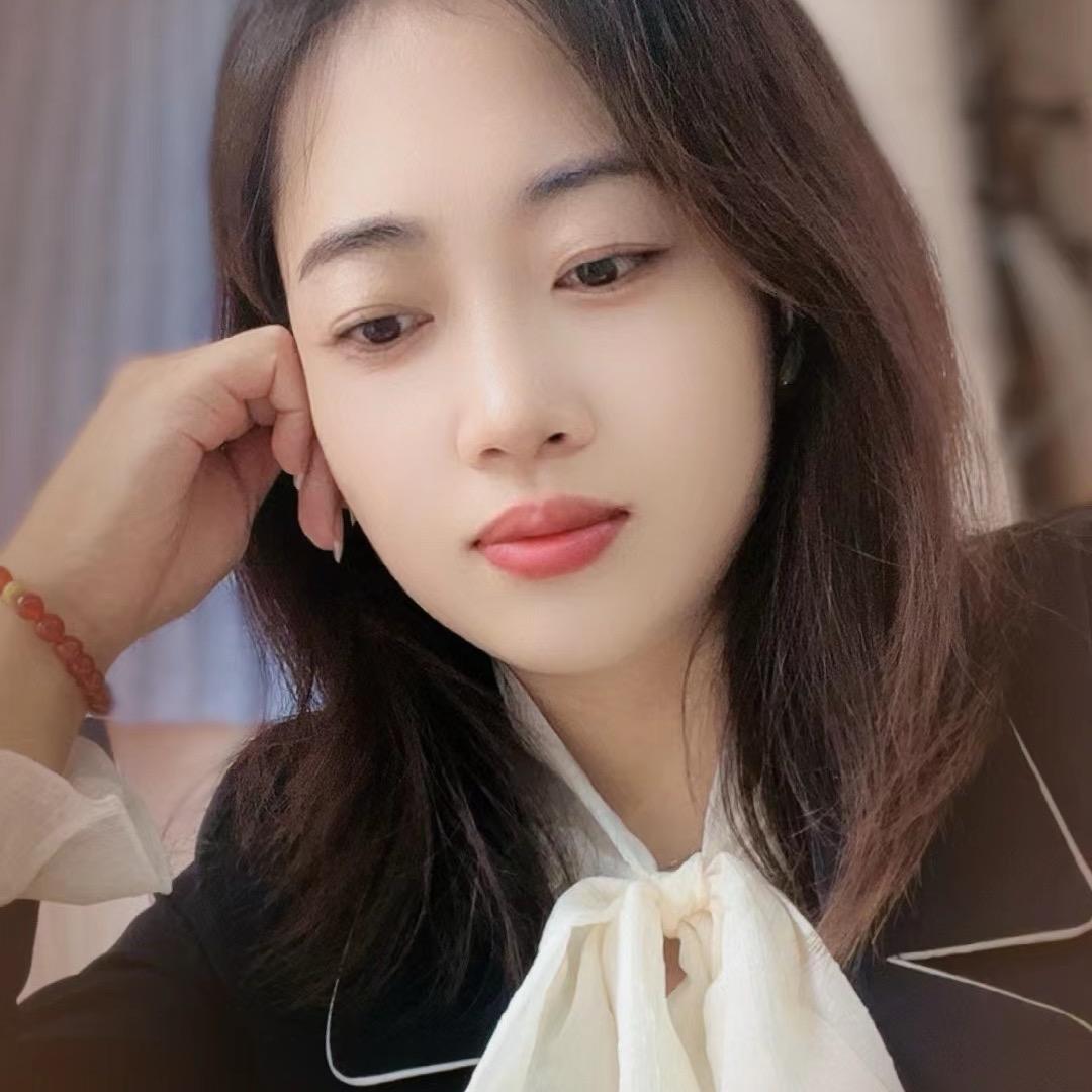 🍀杨玲