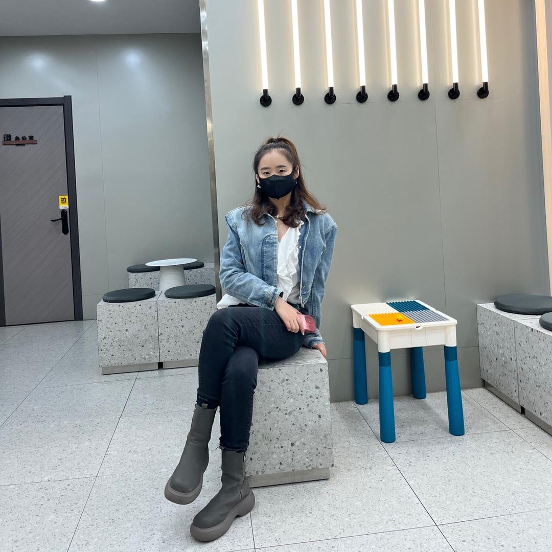 /  七 安  /