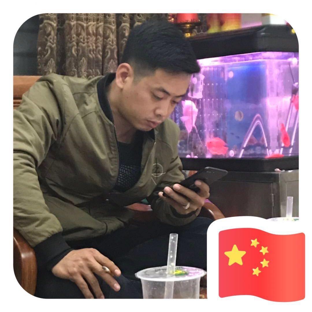 凯丽门业-罗兰德式门窗潮阳店 曾繁楷