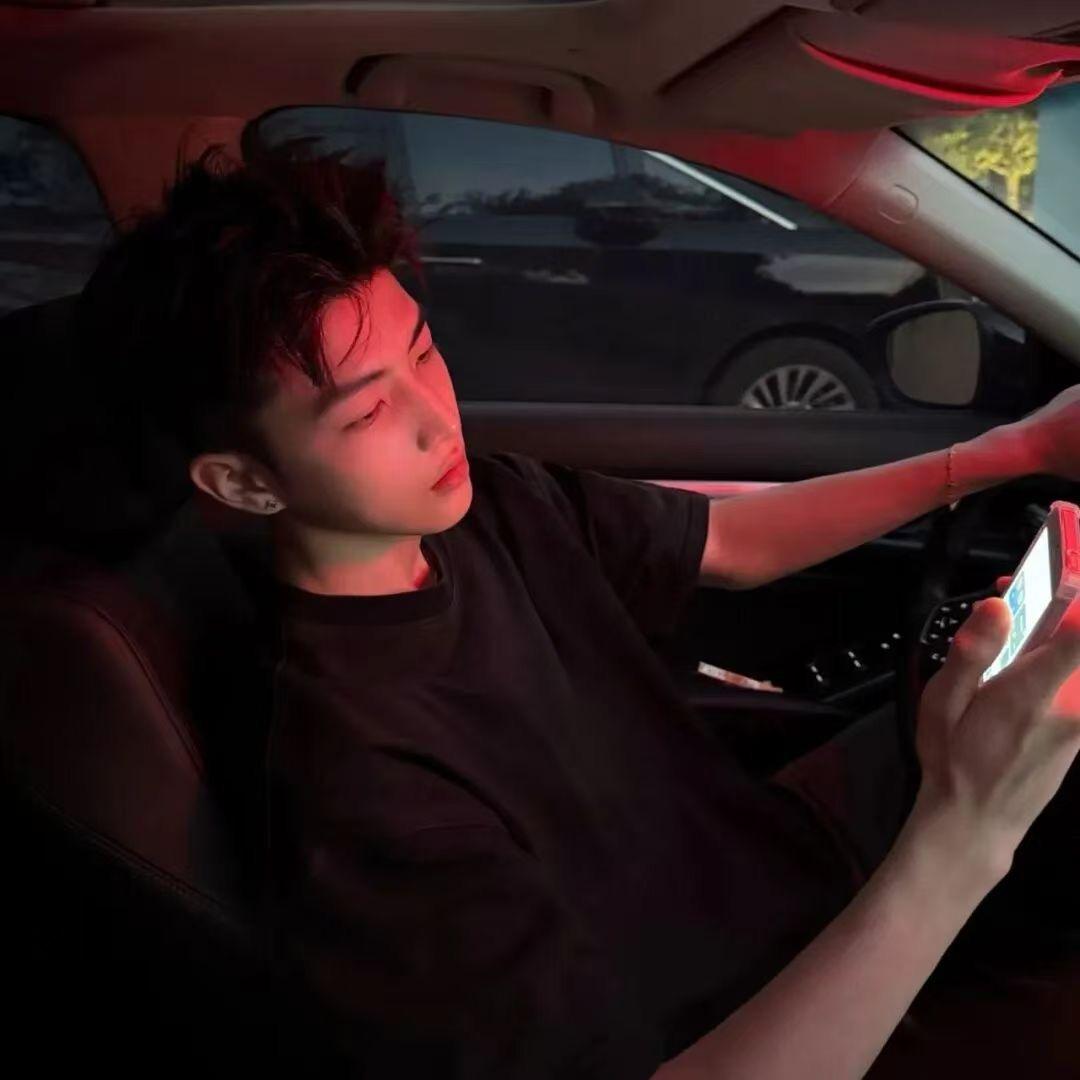 ✨昔年🌙小老弟