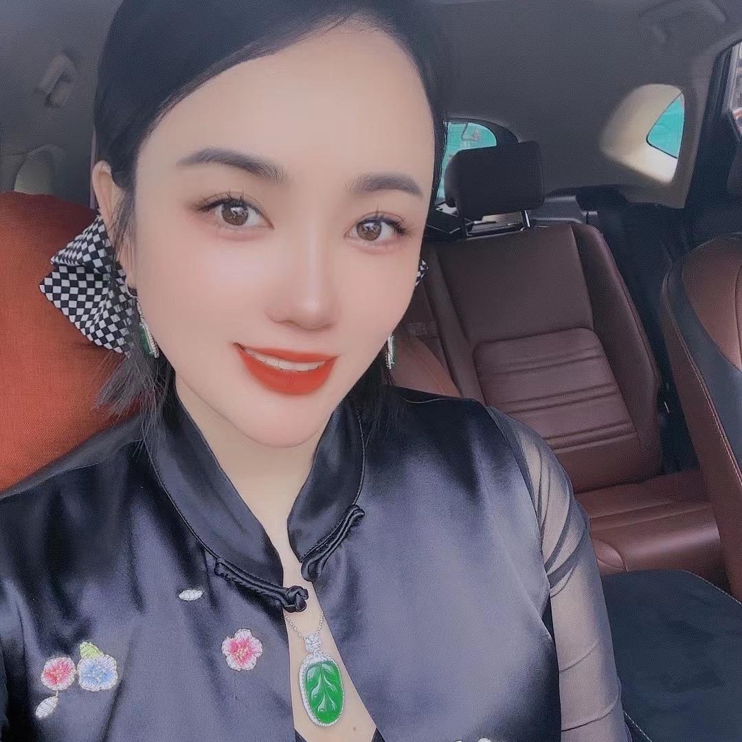 周百福珠宝❤️牛牛