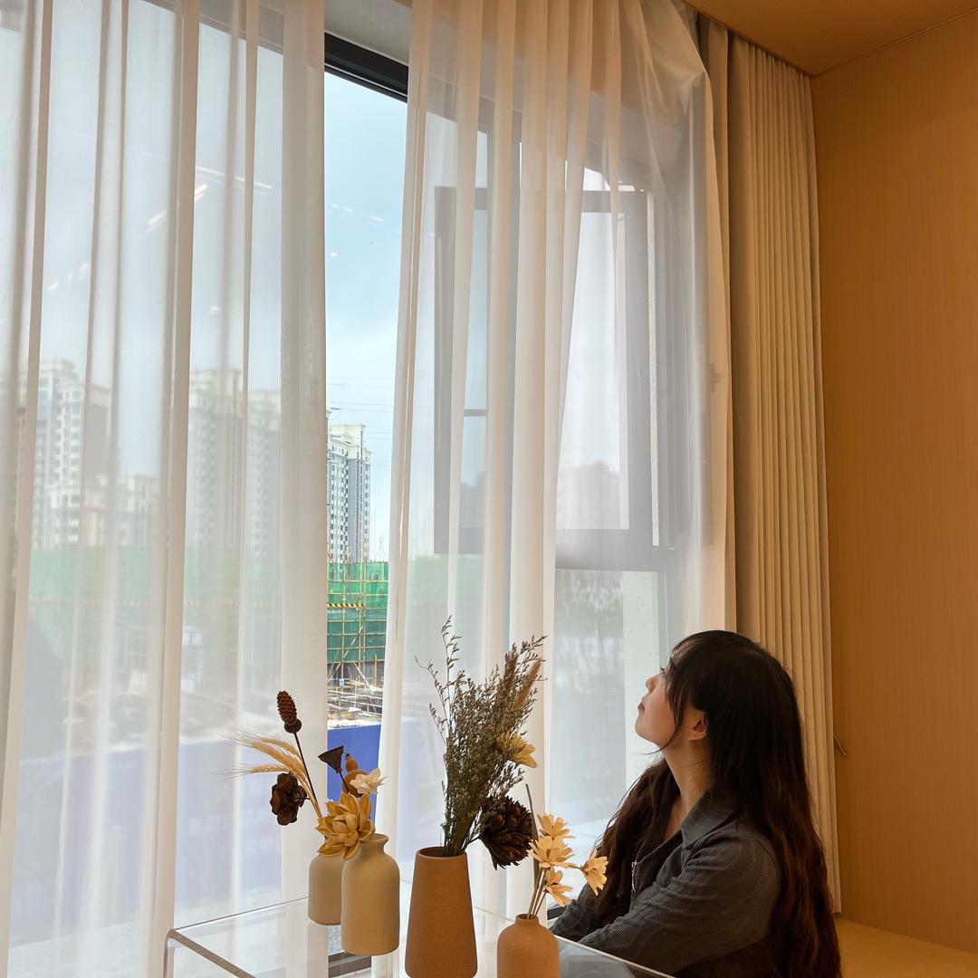 香水湾卖绿源电动车的欣欣