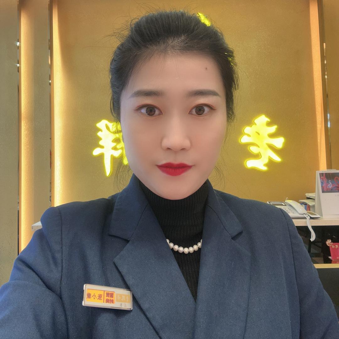 LFX成都黄金珠宝 小璇