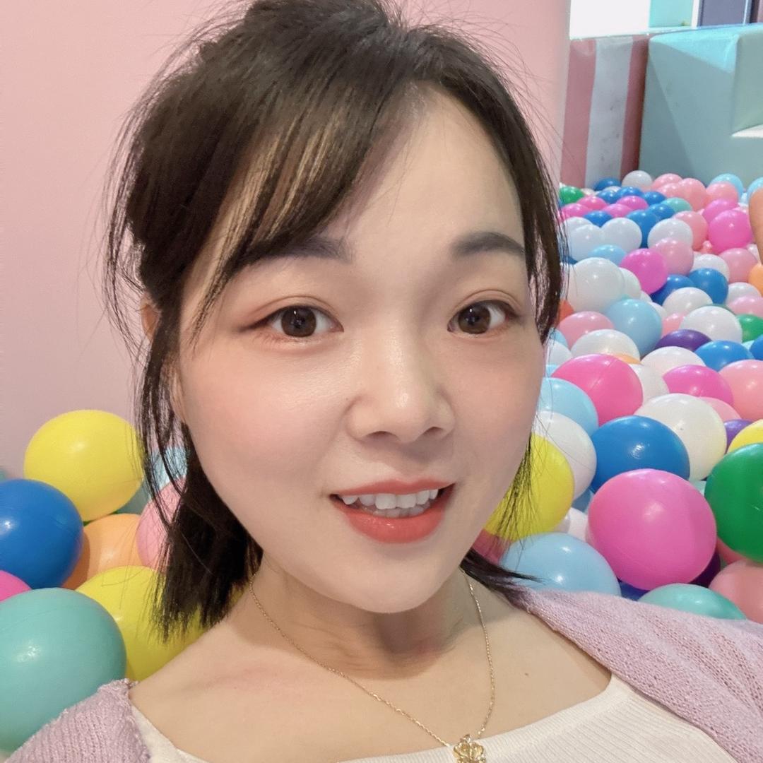 爱笑的秀～