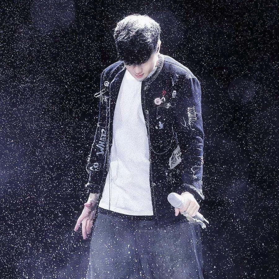 小邢小邢呀✨✨✨